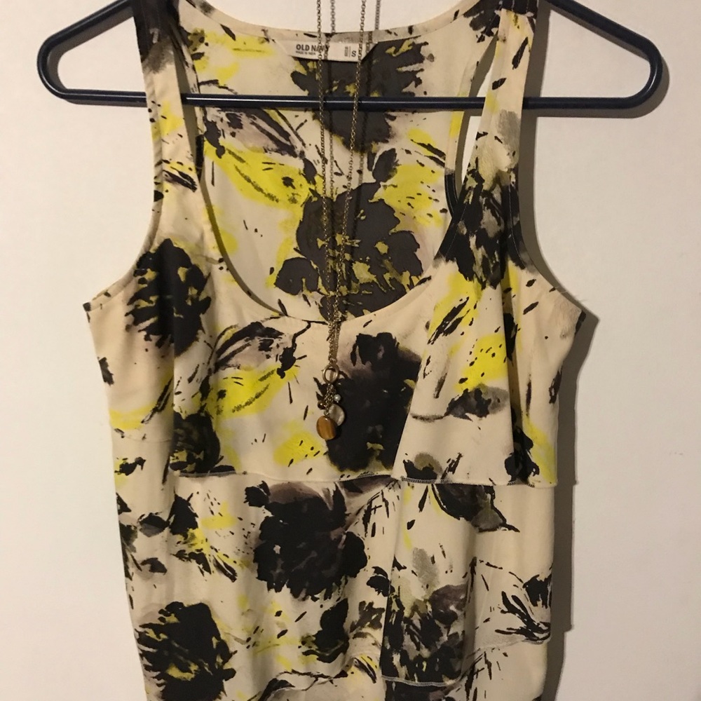 Beautiful sleeveless blouse from Old Navy